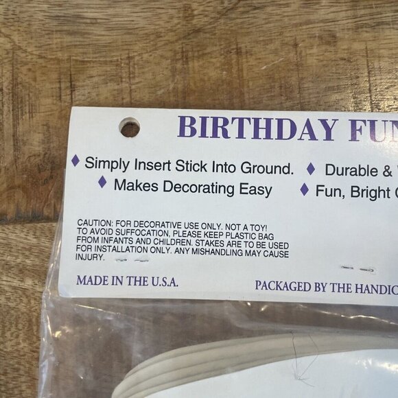 Vintage CLOWN BIRTHDAY SIGNS Party Crowns Sidewalk Greetings Ground Stakes Set 6 - Picture 6 of 9